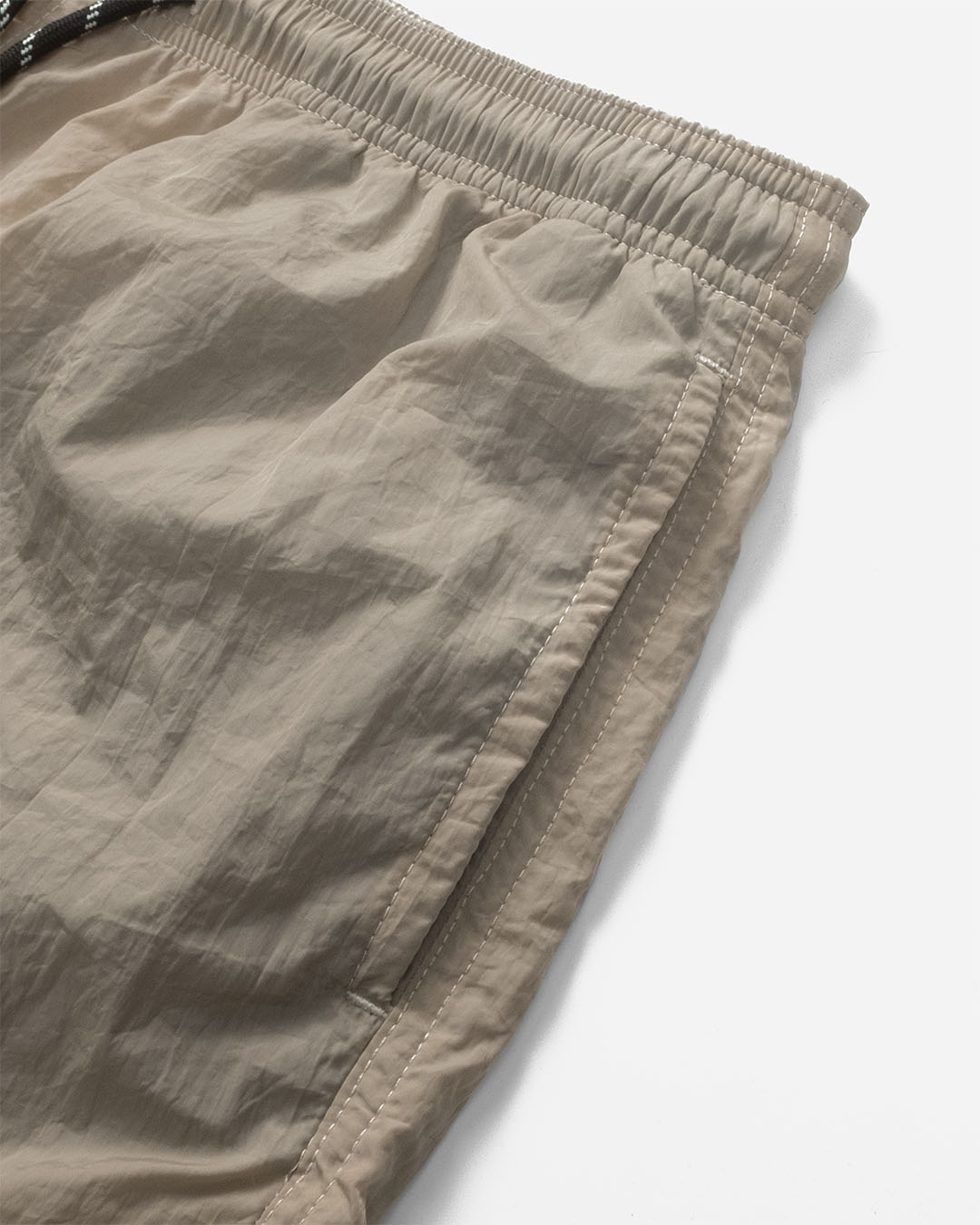 VBWOLF Logotype S. Short