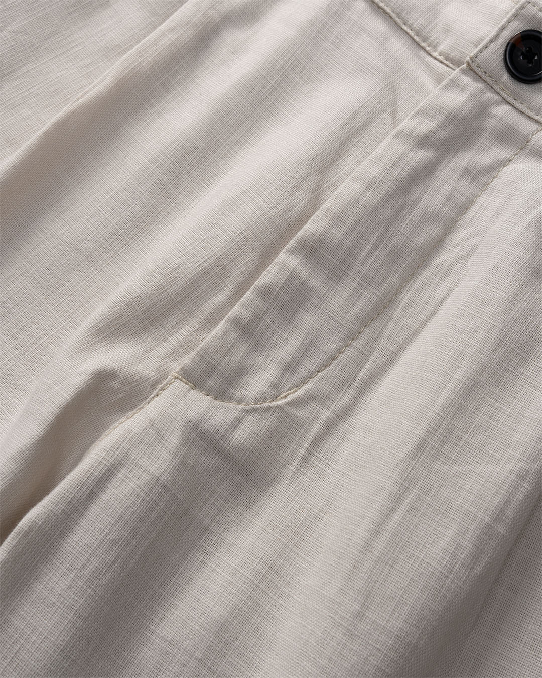 Relaxed-fit Pleated Short