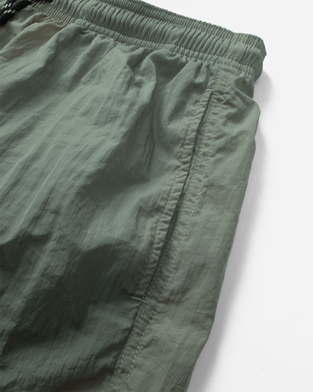 VBWOLF Logotype S. Short